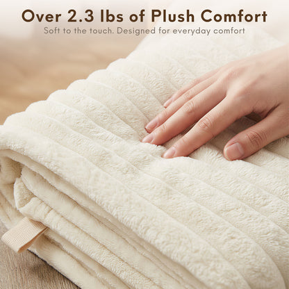 Waterproof Pet Blanket – Winter White